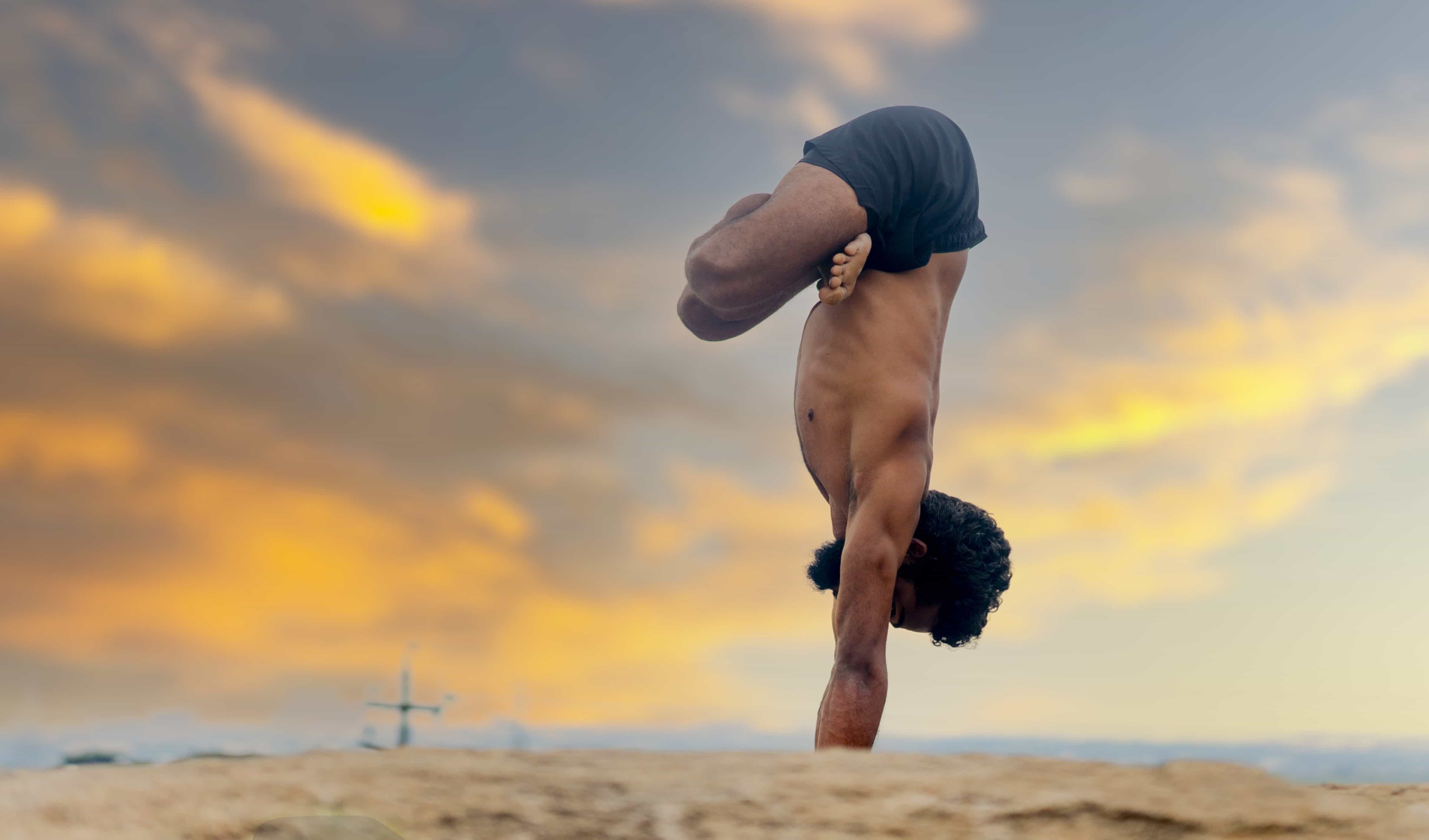 Strengthening Handstands and Arm Balances Live Classes on Omstars